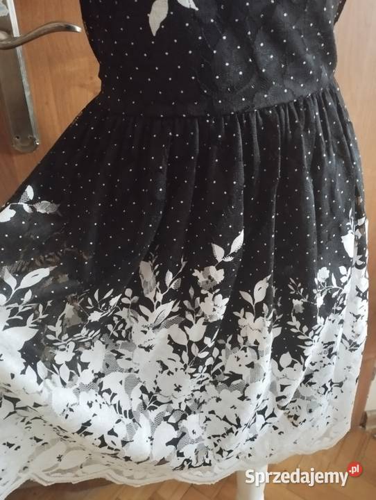 Nowa biało czarna elegancka sukienka koronkowa Puławy