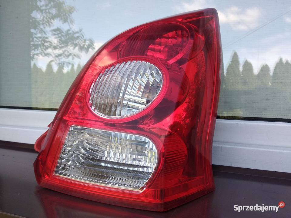 Suzuki Alto Nissan Pixo lampa tył tylna prawa Sieradz sprzedam