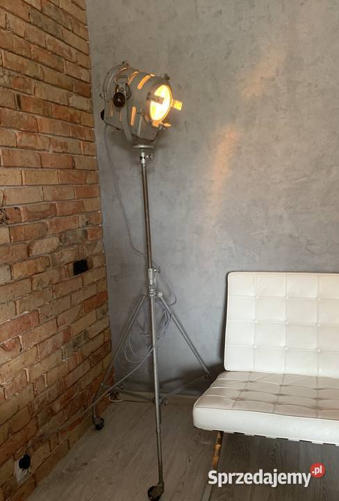 Oświetlenie teatralne PRL lampa Vintage loft