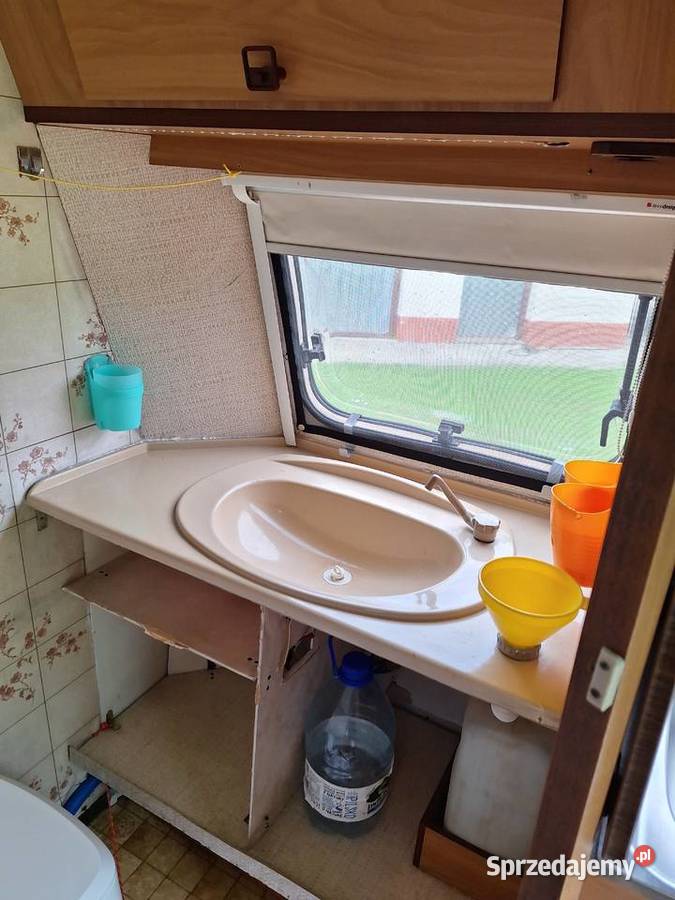 Zadbana przyczepa kempingowa z wygodami 75kg Ropczyce