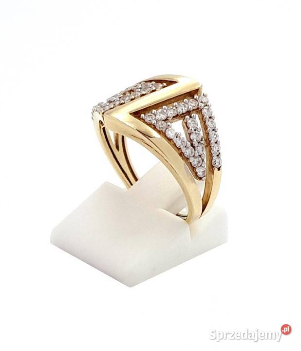 Pierścionek r14 Złoty pr333 Modern z licznymi Poznań sprzedam
