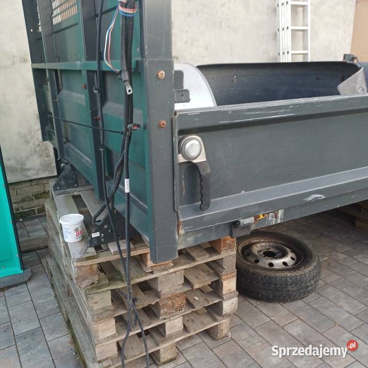 Zabudowa wywrotki ivecorenault Parczew