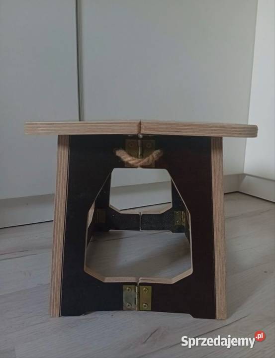 Składany taboret ze sklejki wodoodpornej