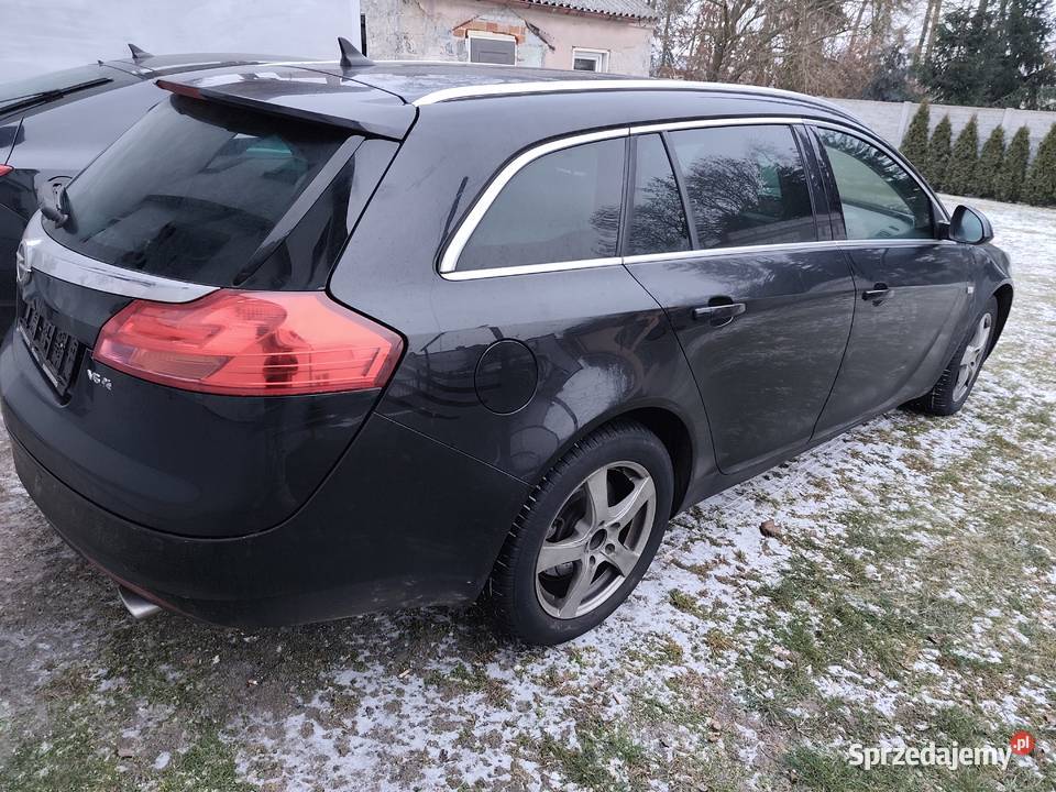 Opel Insignia 28 v6 260 4x4 Insignia Poznań