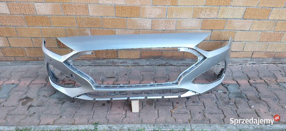 Hyundai i30 Zderzak Przód