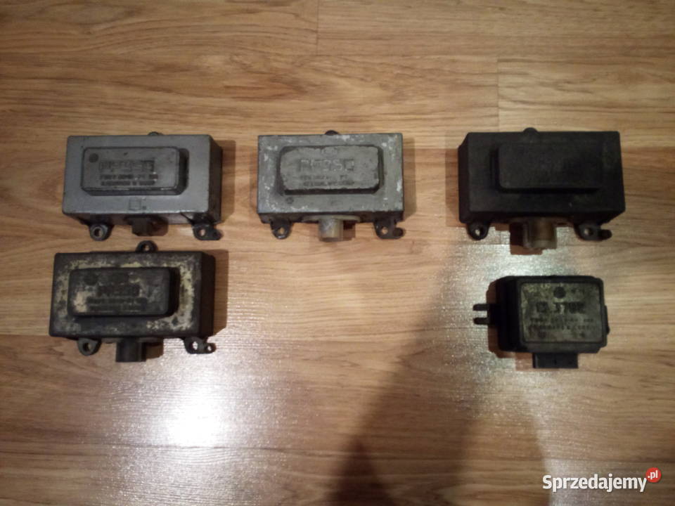 Regulator napięcia przekaźniki wyłączniki Wołga Dobieszowice