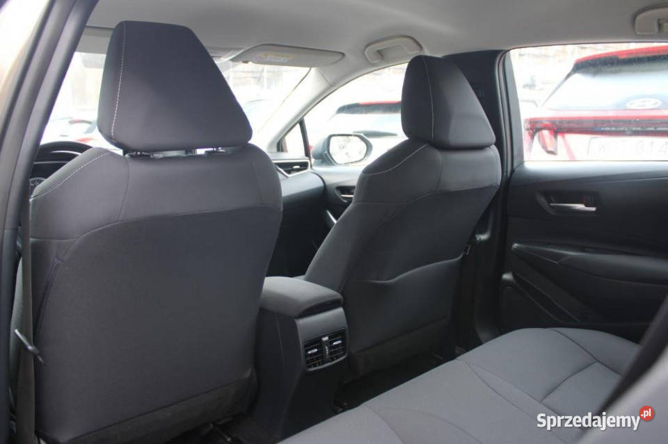 Toyota Corolla 2022r salon serwis ASO Carplay manualna