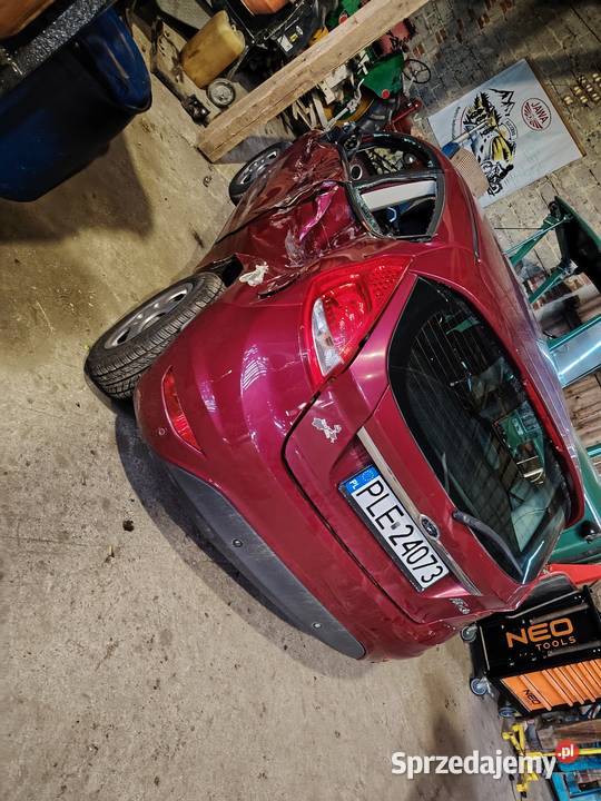 Ford Fiesta kolizji sprzedam