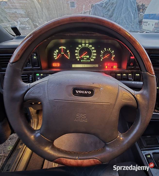 Kierownica volvo v70 s70 c70 1 drewno skóra Kierownice Szczecin sprzedam