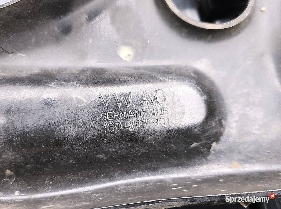 Używany oryginalny wahacz lewy 1S0407151 VW UP Knurów