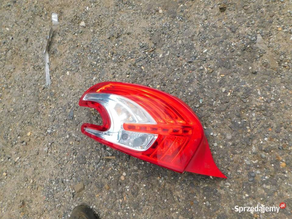 peugeot 208 lampa tył WYSYŁKA osobowe