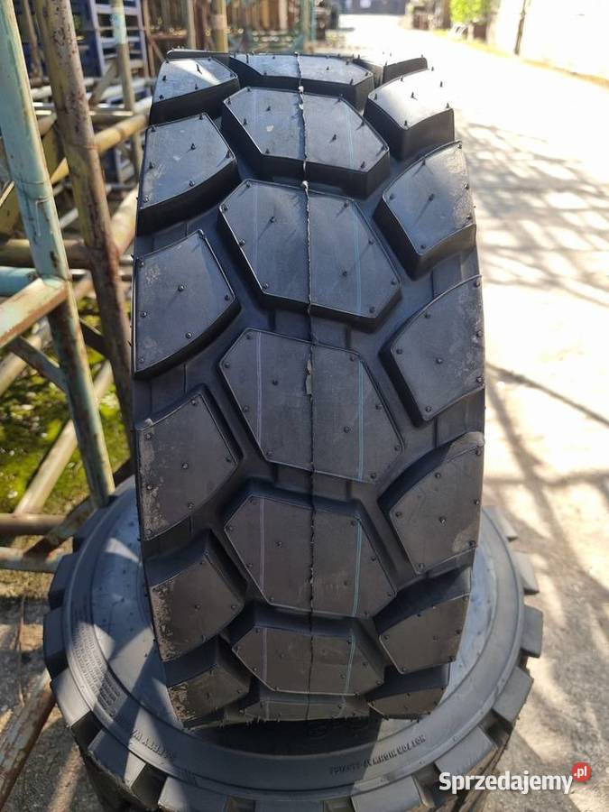 Opona 10165 12PR TL 138A2 SKS3 Road Pioneer 16.5cale podkarpackie Stalowa Wola