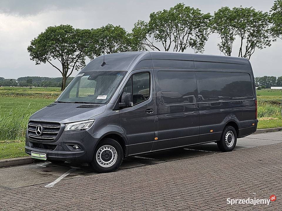 MercedesBenz SPRINTER 319 L3H2 V6 LED 35tTrh