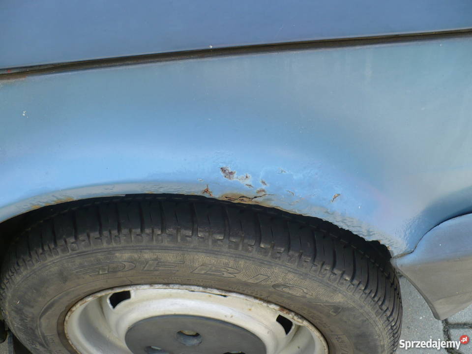 sprzedam fiat 126p radio / CD Ostrowiec Świętokrzyski