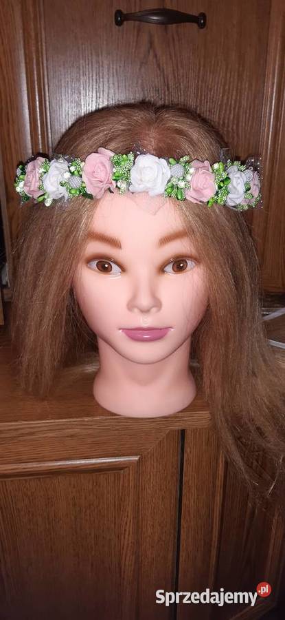 Wianek komunijny biało zielono brzoskwiniowy Borów