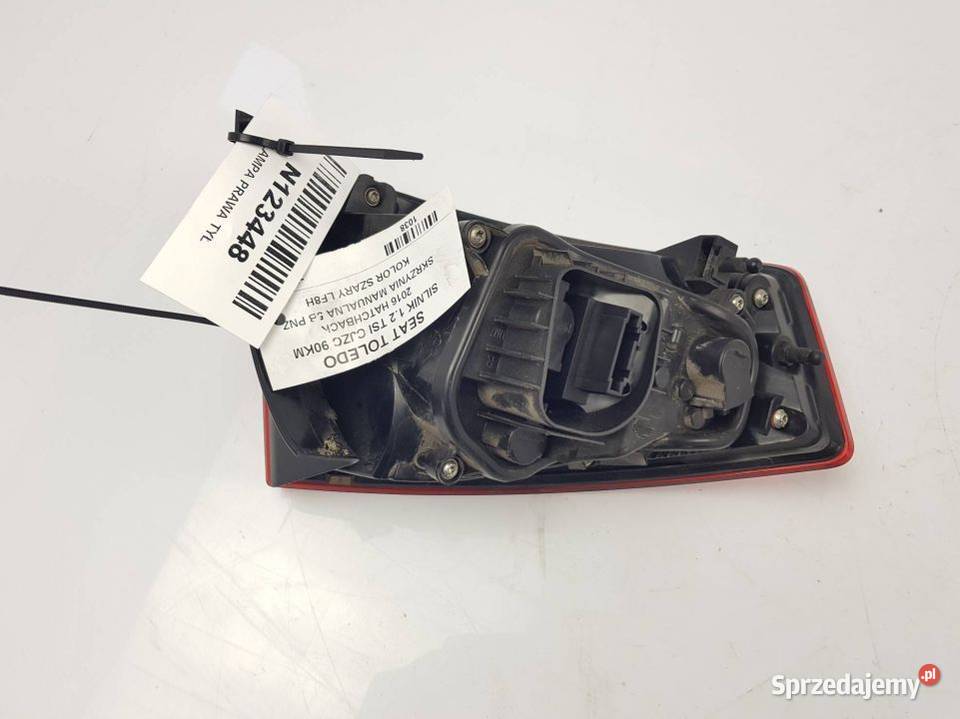 LAMPA PRAWA TYŁ 6JH945096E SEAT TOLEDO IV Motoryzacja Lipno sprzedam