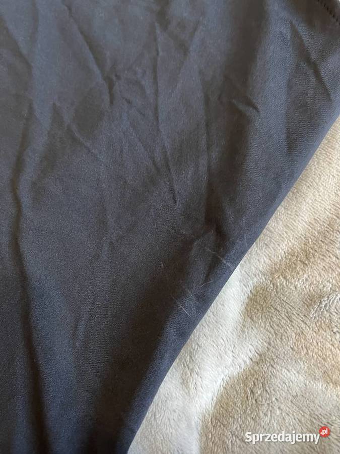 Czarna koszulka Tshirt bluzka bez rękawów podkarpackie