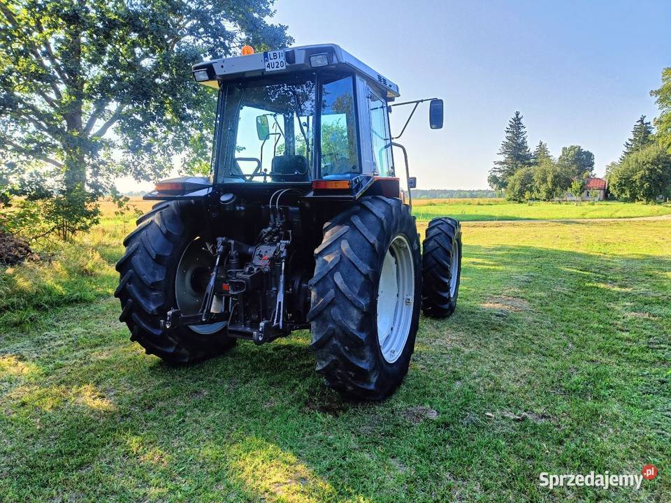 Massey Ferguson 3080 stan idealny nie John Deere Ostrówki