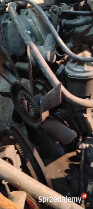 BMW E 36 silnik 16 L E benzyna świętokrzyskie Kielce