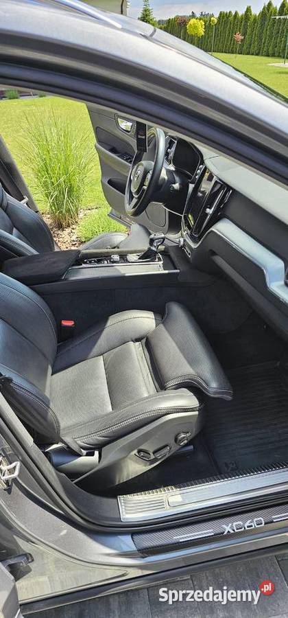Volvo XC 60 ll AWD 2019 światła przeciwmgielne XC 60 Leżajsk sprzedam
