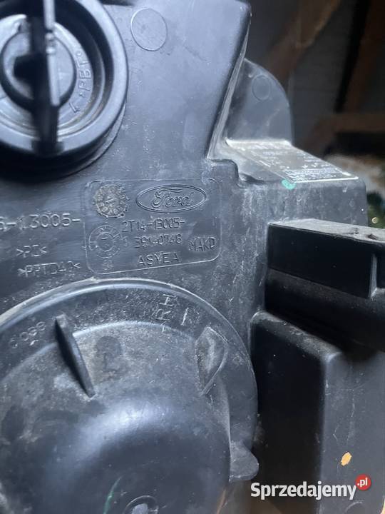 Lampa Przednia lewa Ford Transit 2013