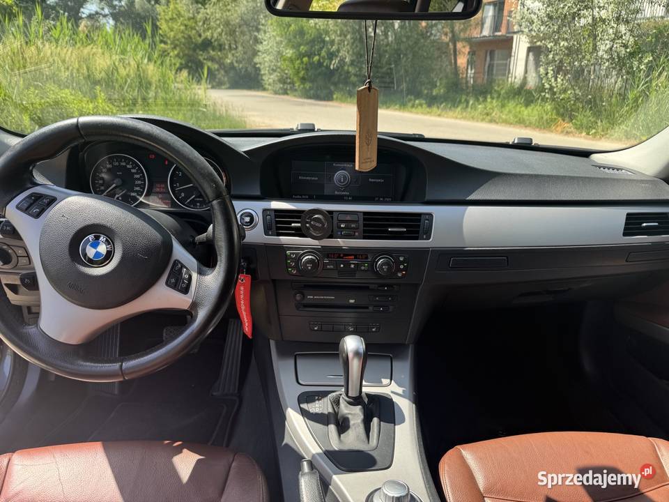 BMW e91 330xi GAZ 258KM Samochody osobowe Marki