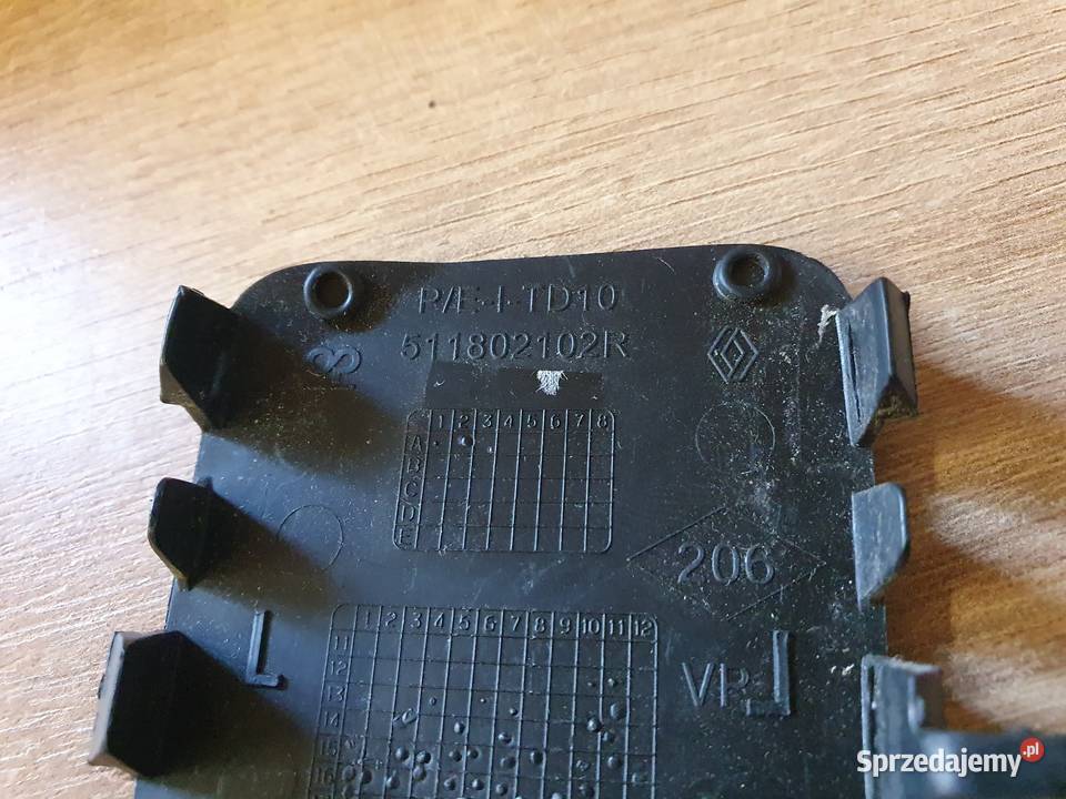 RENAULT TRAFIC III ZAŚLEPKA HAKA ZDERZAKA PRZÓD wielkopolskie Międzychód sprzedam