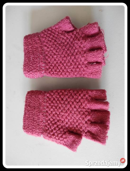 Różowe rękawiczki małej dziewczynki wiek Płock