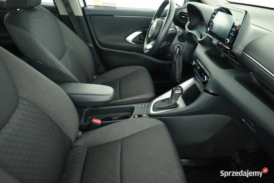 Toyota Yaris 15 VVTi Hybrid Piaseczno