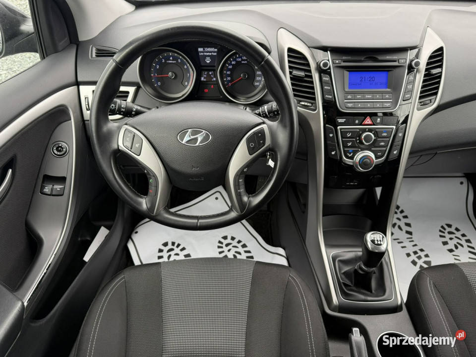 Hyundai i30 II 14 16V MPI 99 2014r 105 zadbany elektryczne lusterka Samochody osobowe Wojkowice
