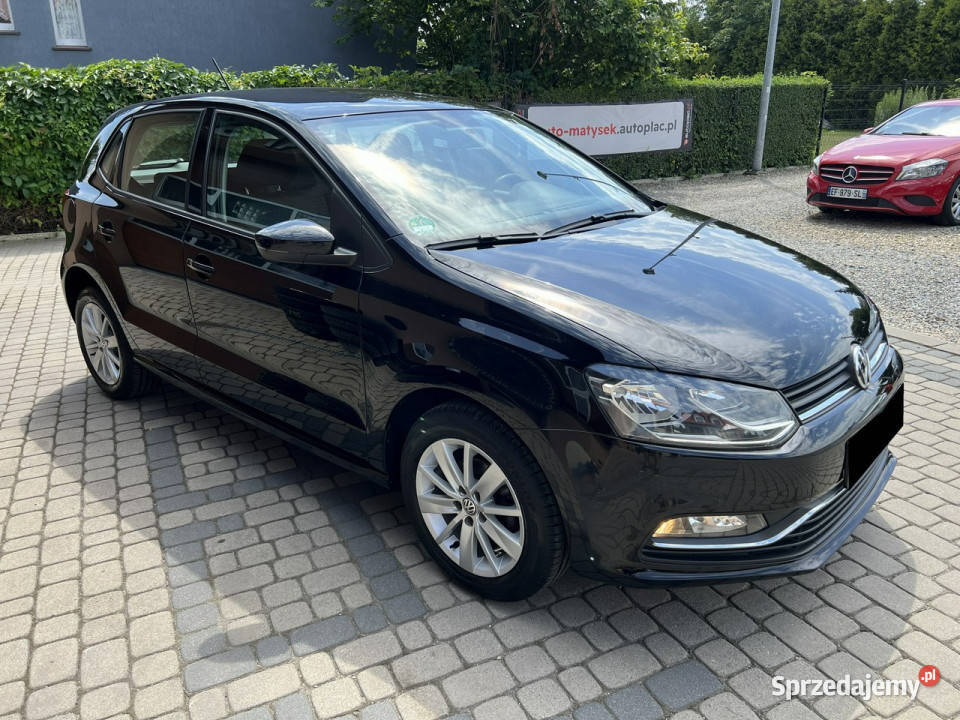 Volkswagen Polo 10 60 Klima Serwis 2xPDC garażowany Orzech