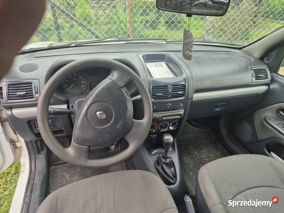 Renault clio 2005 benzyna sprzedam