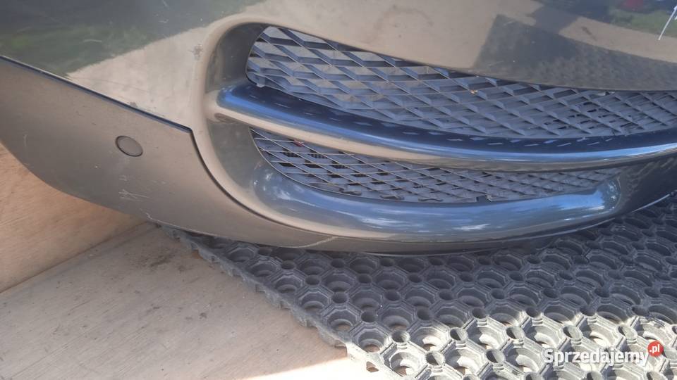 TOUAREG 7L ZDERZAK PRZÓD LD7U PDC HALOGEN SPRYSK Zbierkowo