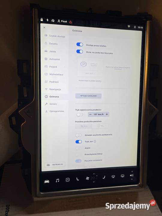 Tesla model S ekran mały ekran duży 90D wielkopolskie Poznań