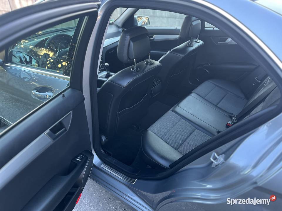 Mercedes w204 18 benzyna 175000km świętokrzyskie Morawica
