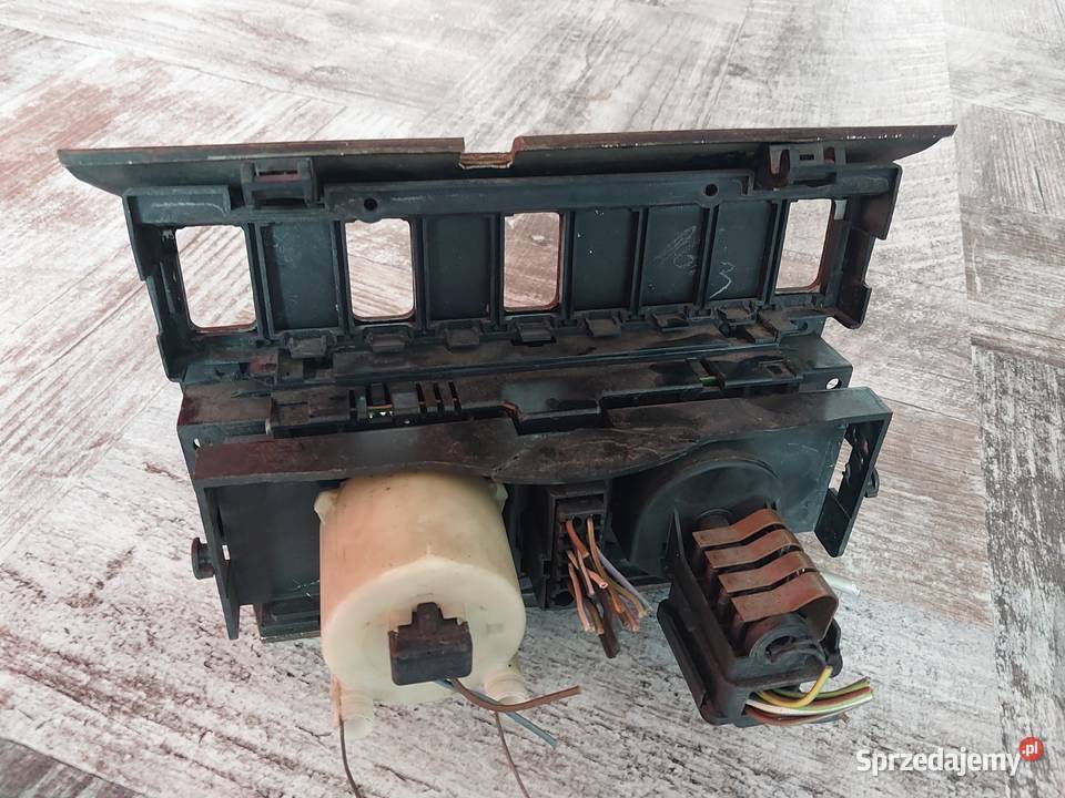 Panel ogrzewaniadrewno Mercedes w124 osobowe sprzedam