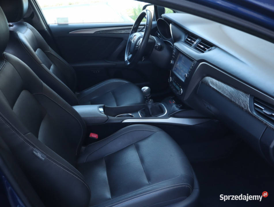 Toyota Avensis 20 D4D radio łódzkie Łódź sprzedam