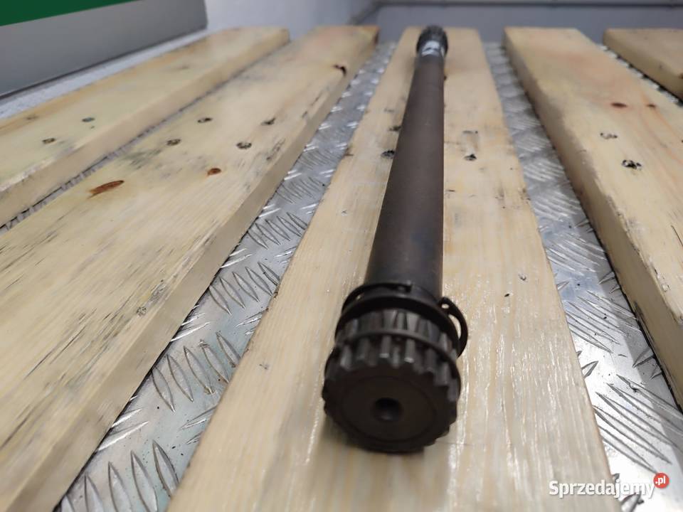 Wałek napędu skrzyni biegów Massey Ferguson 7600 wielkopolskie Wilkowo