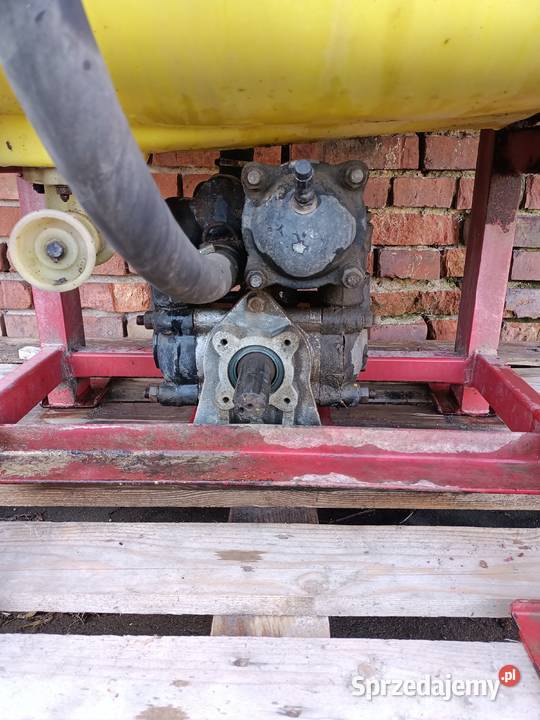Opryskiwacz Pilmet 400l 12m 412 Sochaczew sprzedam