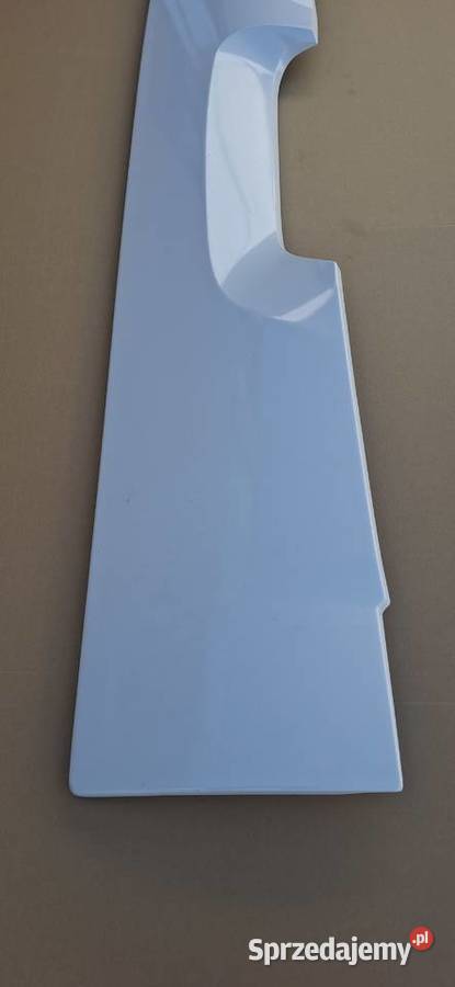 RENAULT PREMIUM SPOILER ZAKABINOWY PRAWY OWIEWKA Bieleń