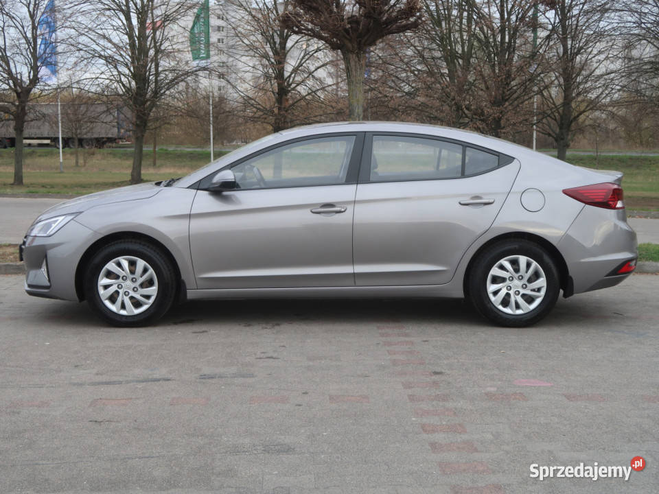 Hyundai Elantra 16 CVVT gniazdo USB
