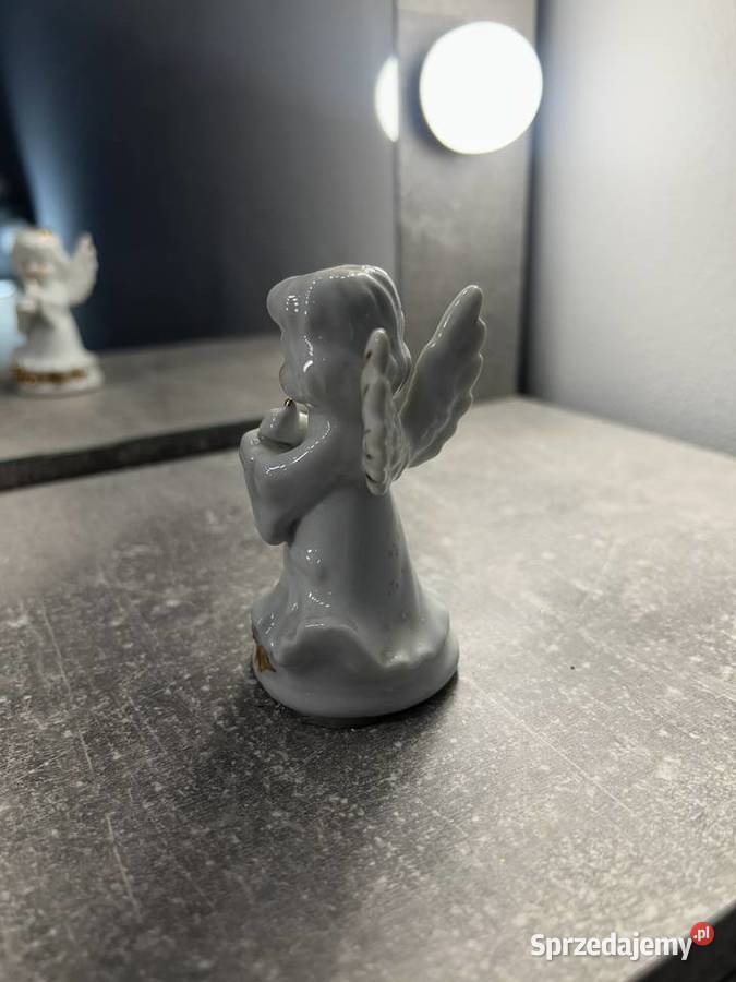 Figura figurka anioł aniołek biały biała Figurki podkarpackie
