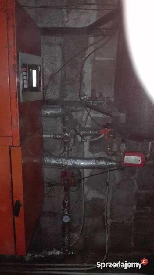 Piec z podajnikiem ekocentr pleszew 20 kw