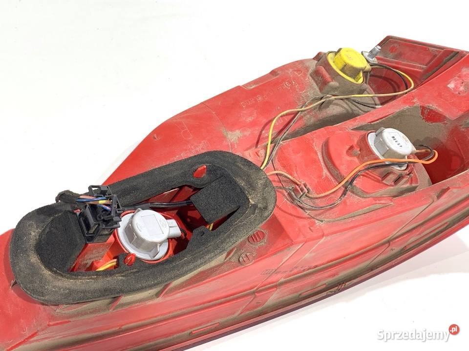 LAMPA PRAWY TYŁ AUDI Q7 4L 4L0945094 SUV 0616 osobowe