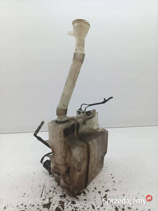 ZBIORNICZEK SPRYSKIWACZY Mitsubishi Outlander II osobowe