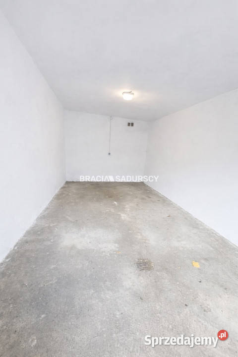 Garaż 1701m2 Kraków Siemieńskiego małopolskie