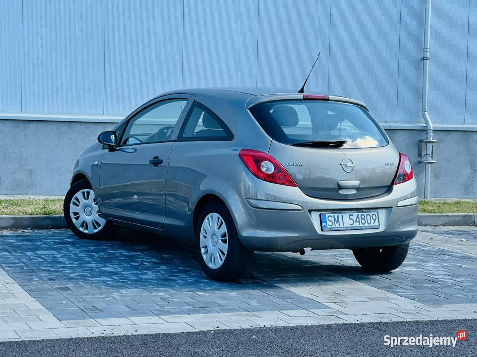 Opel Corsa Opel Corsa D 12 Benzyna 70 2010 86 Mikołów sprzedam