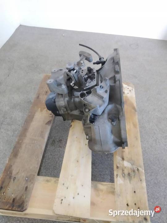 SKRZYNIA BIEGÓW 24580479 12 16V Opel Corsa V świętokrzyskie