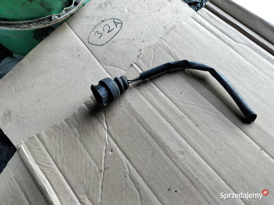 AUDI 80 B4 80B4 90 WTYCZKA KOSTKA WKŁAD ŻARÓWKI Kamień-Kolonia sprzedam