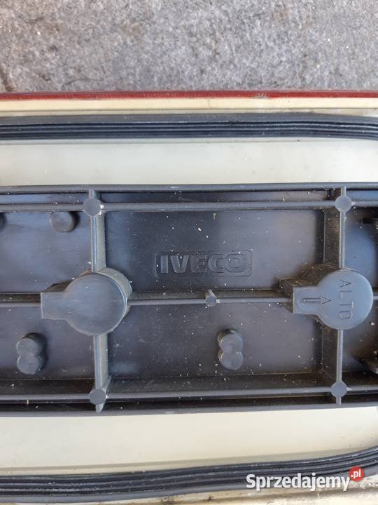 Iveco Daily lampa tylna lewa 500319556 Gorzów Wielkopolski